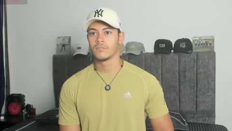 Dylan  independent model  online show from 05.02.26