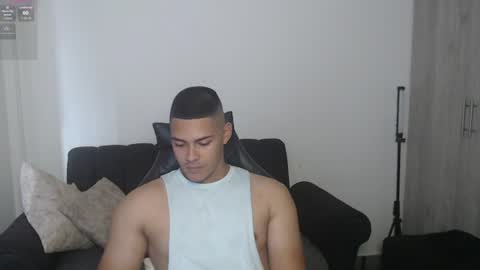Dylan  independent model  online show from 06.26.26