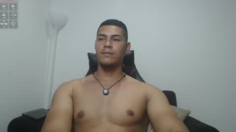 Dylan  independent model  online show from 07.01.26