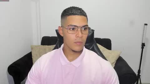 Dylan  independent model  online show from 07.28.26