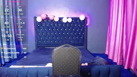 Snapshot of iamgrace chatting on 11.08.25 Grace online show from 11.08.25