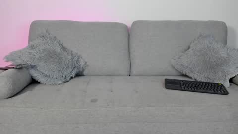    online show from 05.08.26