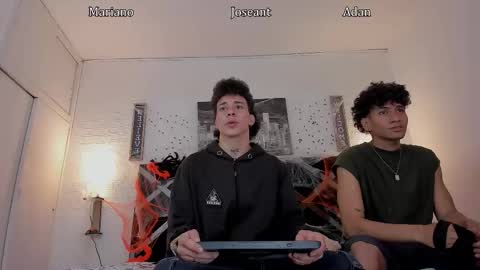 Snapshot of iammariano chatting on 10.30.25 Mariano online show from 10.30.25