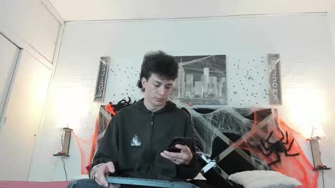 Snapshot of iammariano chatting on 11.01.25 Mariano online show from 11.01.25