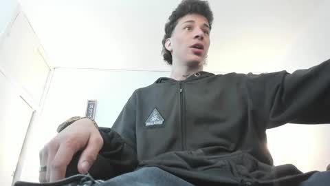 Snapshot of iammariano chatting on 11.21.25 Mariano online show from 11.21.25