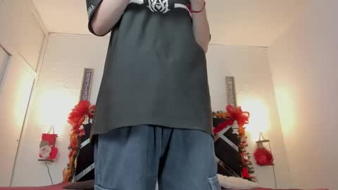 Snapshot of iammariano chatting on 11.28.25 Mariano online show from 11.28.25