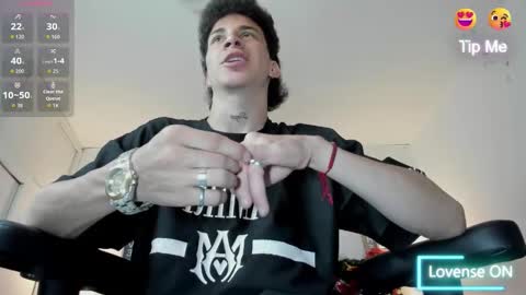 Snapshot of iammariano chatting on 12.05.25 Mariano online show from 12.05.25