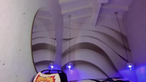 Nayuta online show from 01.12.25