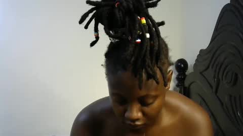 iampolca online show from 02.14.25