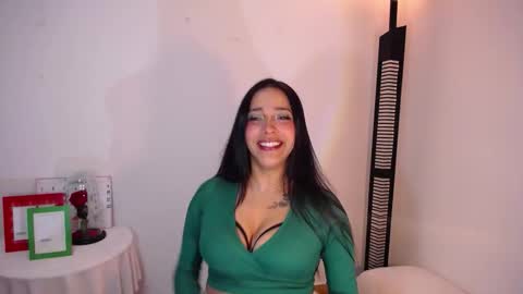 Camila online show from 12.13.25