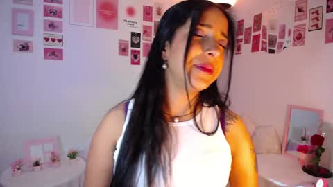 Snapshot of iamroxanne chatting on 03.11.26 Camila online show from 03.11.26