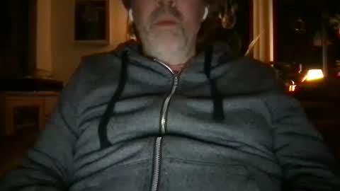 Snapshot of iamtacosauce chatting on 10.12.25 iamtacosauce online show from 10.12.25