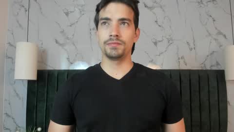 Ian Davis online show from 03.06.25