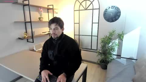 Ian Davis online show from 09.17.25