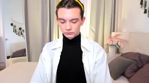 ian online show from 03.16.26