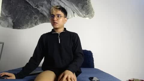 ian_storm online show from 04.24.26