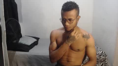 Snapshot of ian_tuner chatting on 01.13.26 ian_tuner online show from 01.13.26