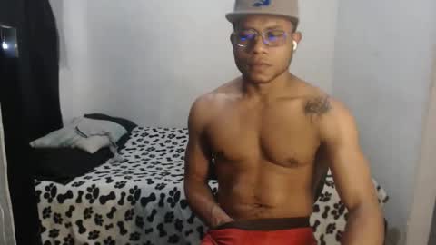 Snapshot of ian_tuner chatting on 02.17.26 ian_tuner online show from 02.17.26