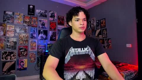 Snapshot of ian_versace chatting on 12.31.24 Andres online show from 12.31.24