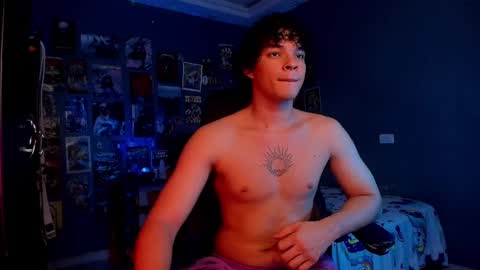 Snapshot of ian_versace chatting on 02.24.25 Andres online show from 02.24.25