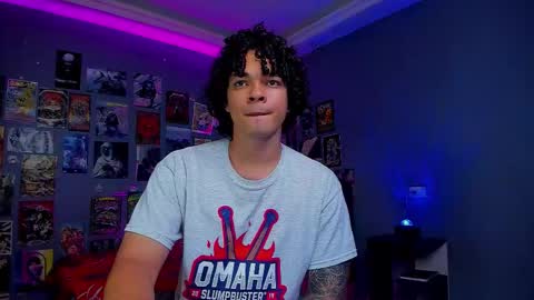 Snapshot of ian_versace chatting on 12.05.25 Andres online show from 12.05.25