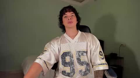 Snapshot of ian_versace chatting on 03.06.26 Andres online show from 03.06.26