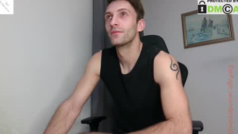 Snapshot of ianandersson27 chatting on 11.23.25 Ian Andersson online show from 11.23.25