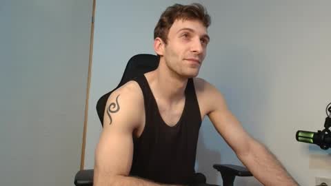 Snapshot of ianandersson27 chatting on 03.31.26 Ian Andersson online show from 03.31.26