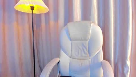 ian  online show from 11.28.25