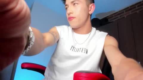 Andrew online show from 11.26.25