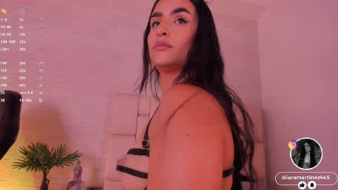 I A R A   online show from 01.08.25