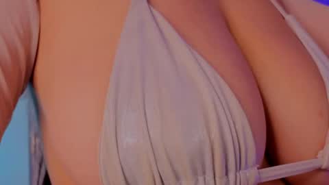  iara smith  online show from 04.24.26