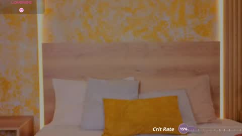  iara smith  online show from 04.25.26