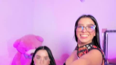 Ibbie Bennett online show from 03.08.26