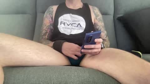 Snapshot of ic987 chatting on 10.22.25 ic987 online show from 10.22.25