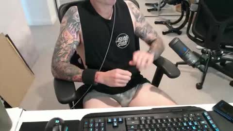 Snapshot of ic987 chatting on 02.12.26 ic987 online show from 02.12.26