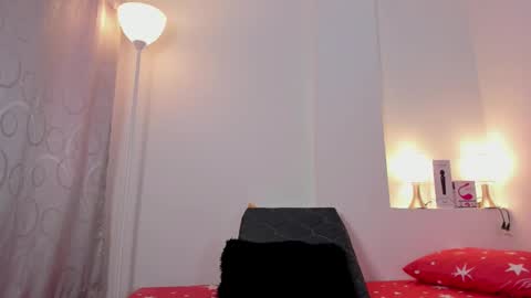 ice online show from 03.04.25