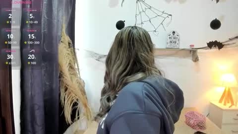 ice_y_abigail online show from 10.30.25