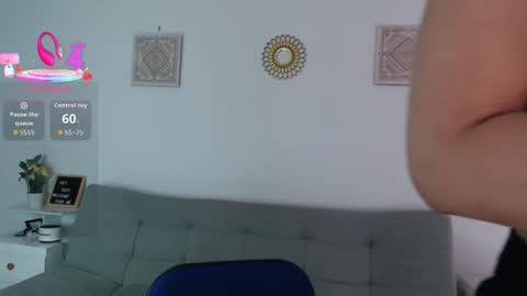 ice_y_abigail online show from 11.09.25