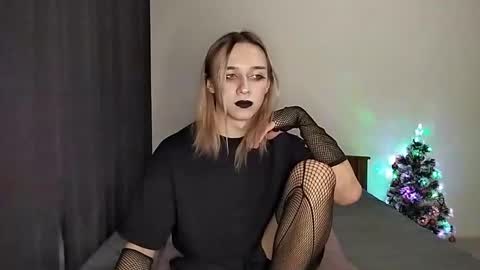 Jade online show from 12.22.25