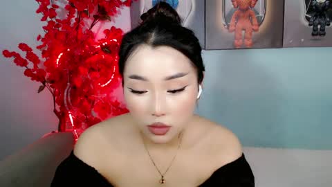 Snapshot of ichiben chatting on 03.23.26 ichiben online show from 03.23.26