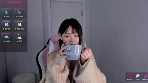 Snapshot of ichigo_o chatting on 10.03.25 Hitomi   online show from 10.03.25