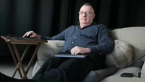 Christopher online show from 02.23.25