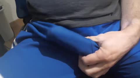 Snapshot of icky_thumps chatting on 12.22.24 icky_thumps online show from 12.22.24