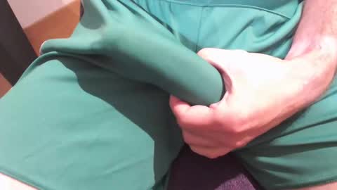 Snapshot of icky_thumps chatting on 10.12.25 icky_thumps online show from 10.12.25