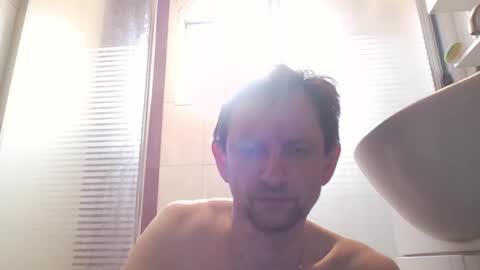 Snapshot of ico__bg chatting on 03.30.26 ico__bg online show from 03.30.26