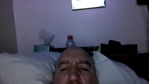 Snapshot of icumming chatting on 01.25.25 icumming online show from 01.25.25