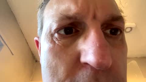 Snapshot of icums4u chatting on 02.27.25 icums4u online show from 02.27.25