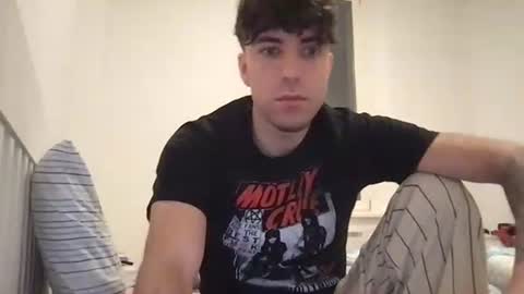 Snapshot of icyninesix chatting on 01.23.25 icyninesix online show from 01.23.25