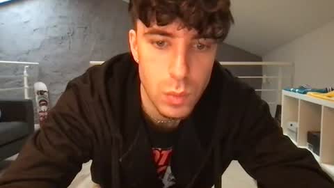 Snapshot of icyninesix chatting on 01.25.25 icyninesix online show from 01.25.25